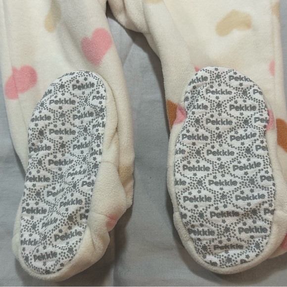 Pekkle - fleece Heart Patterned Footed Pajamas/sleeper - Picture 5 of 5
